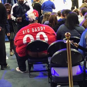 Meet your Posher, Thomas